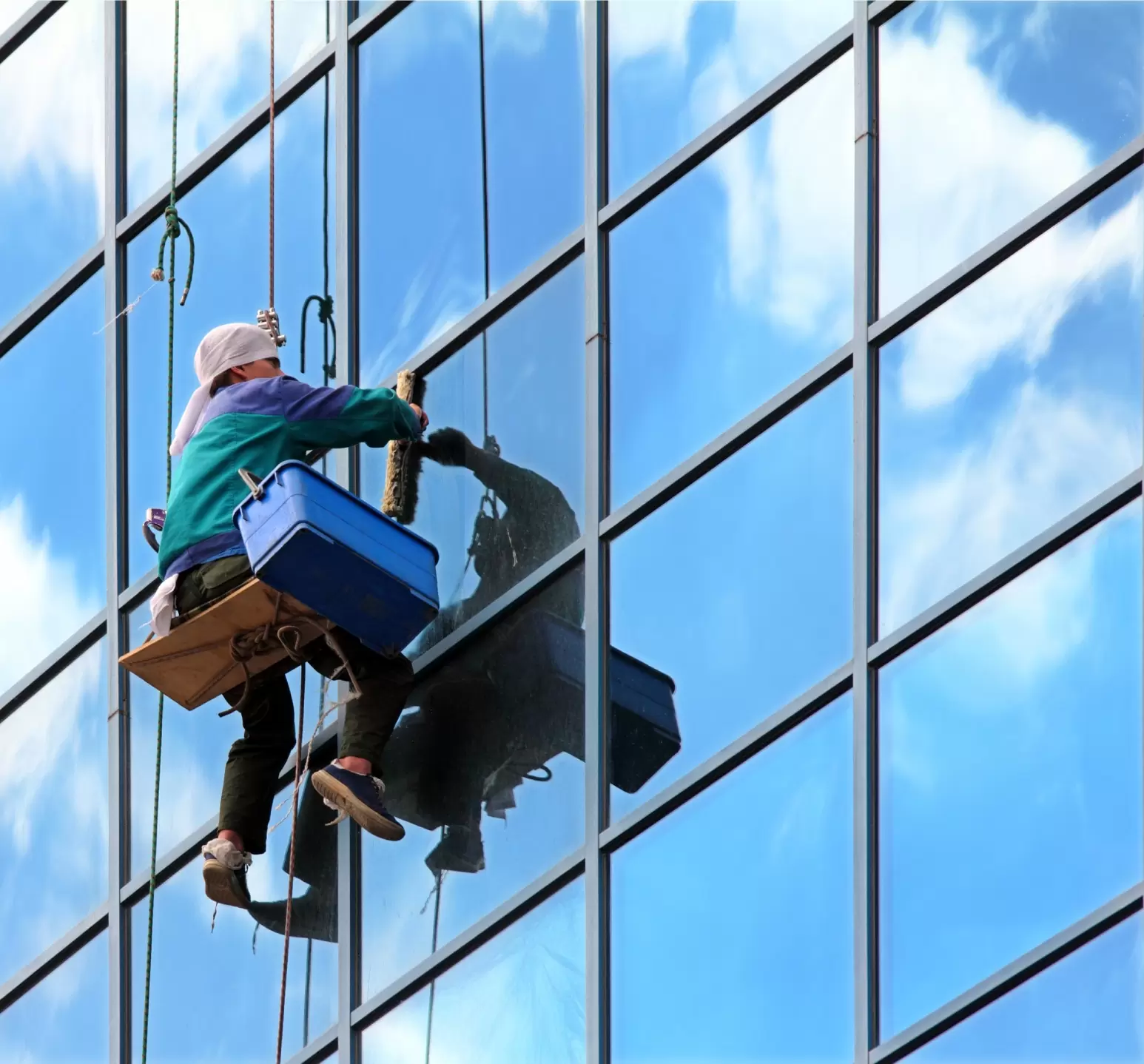 window-cleaner-work